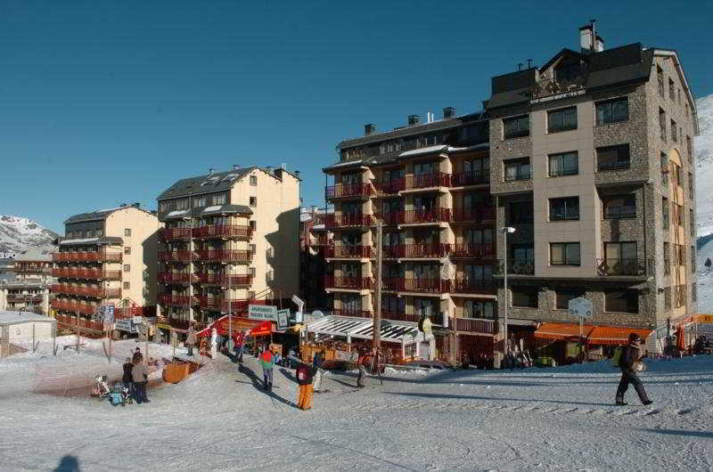Apartamento Paradis Blanc 3000 *